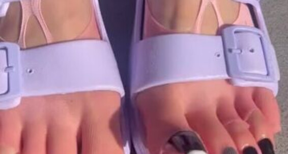 Greek Goddess Li Aka Greekli77 12 04 2024 Onlyfans Video My Toenails Needed More Room In These Foot Socks So I Pushed My Nails Forward Added